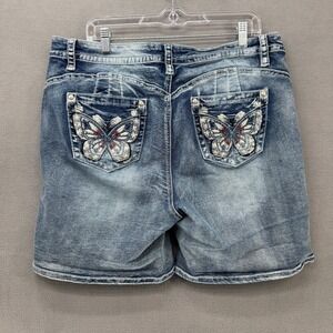 Fire & Rain Denim Shorts Women Size 20 Butterfly Embroidered Acid Wash  Blue